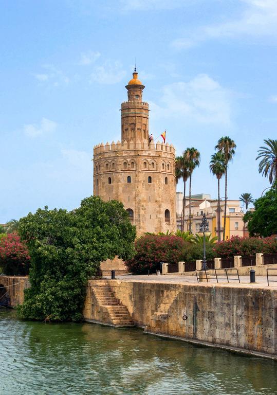 Hostly Acetres 2A-Penthouse In City Center-Fibre-Parking Opt Sevilla Buitenkant foto