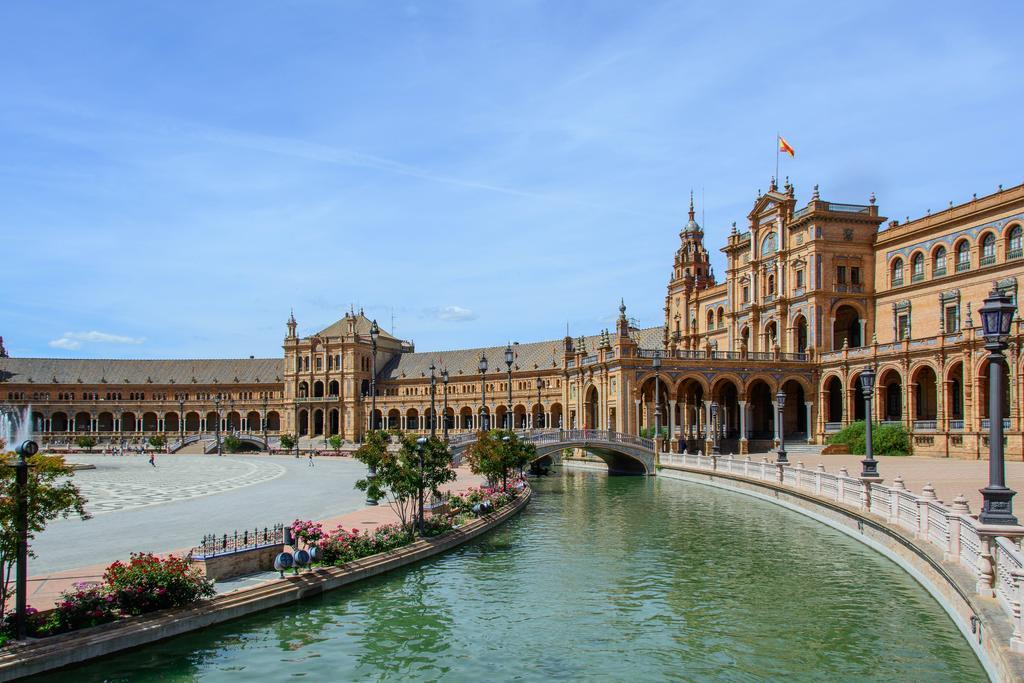 Hostly Acetres 2A-Penthouse In City Center-Fibre-Parking Opt Sevilla Buitenkant foto