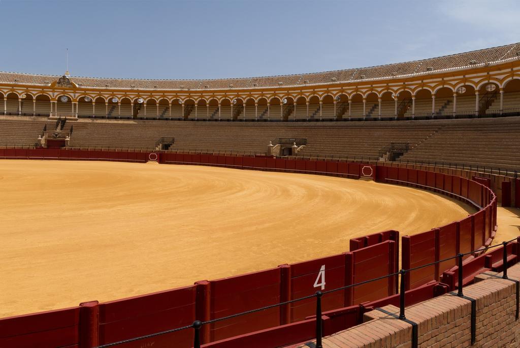 Hostly Acetres 2A-Penthouse In City Center-Fibre-Parking Opt Sevilla Buitenkant foto