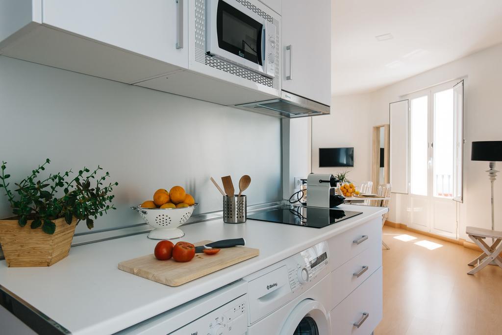 Hostly Acetres 2A-Penthouse In City Center-Fibre-Parking Opt Sevilla Buitenkant foto
